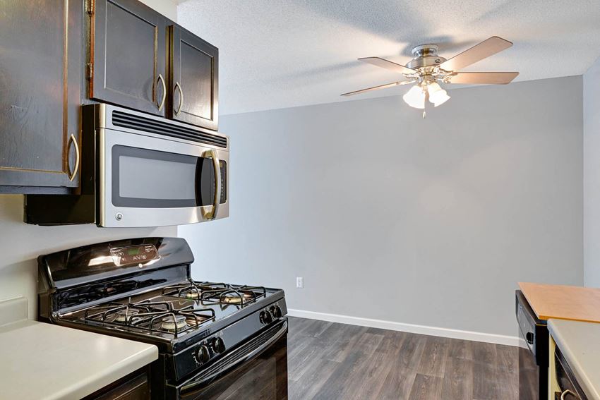 Stratford Wood Apartments, 18900 Stratford Road, MN RentCafe